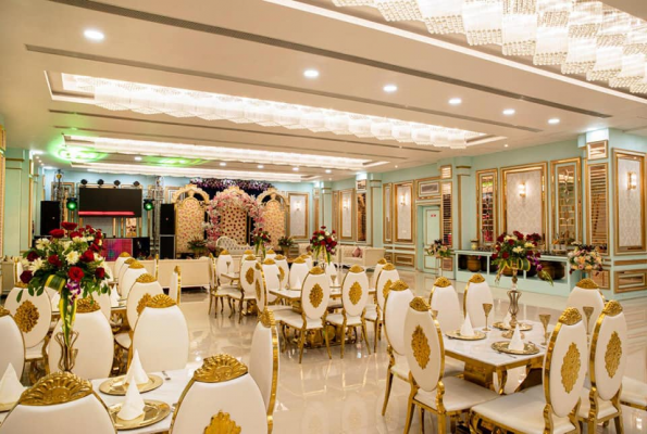 Red K Velvet Hotel 2