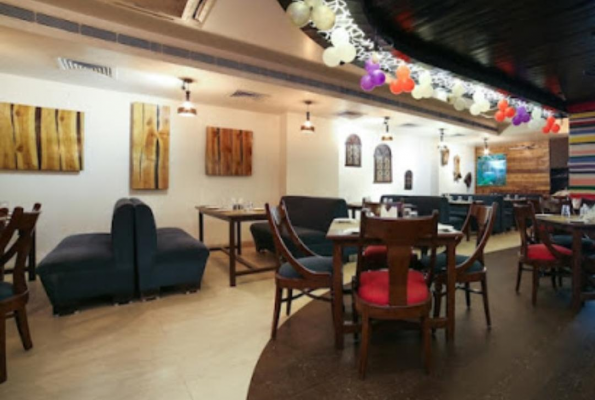 Hotel Tushar Elegant 4