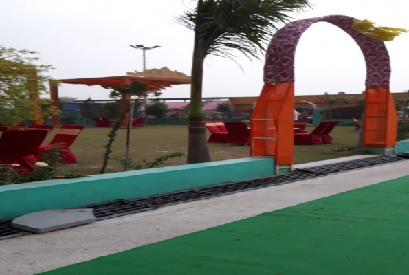 Dadi Bhoi Farm House