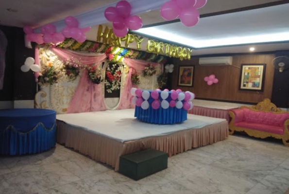 Tfc Family Restaurant And Banquet 1