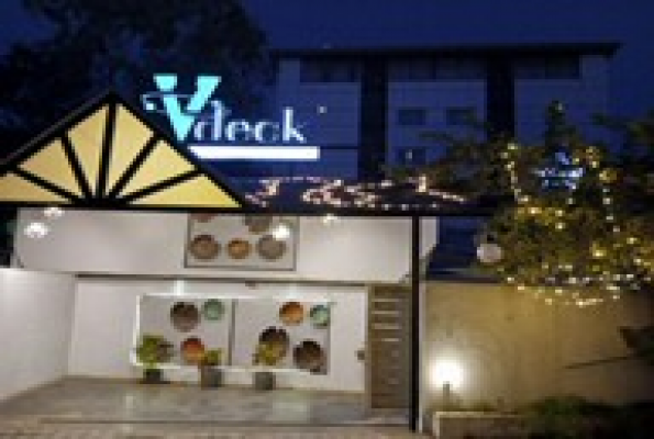 Hotel Sadanand Regency