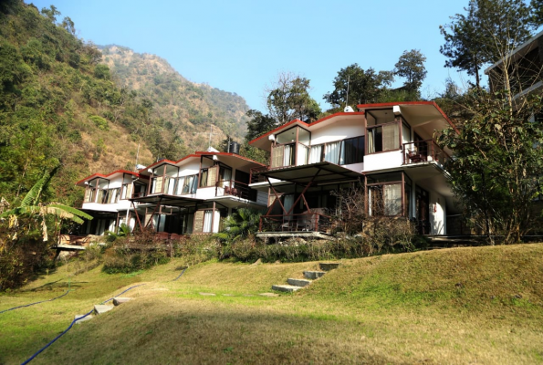 Haut Monde Hill Stream Resort 1