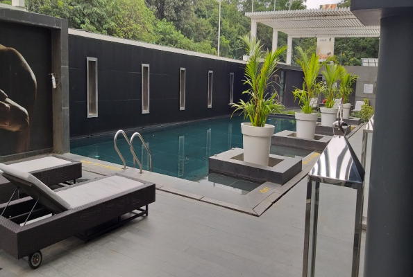 Radisson Blu Atria Bengaluru 1