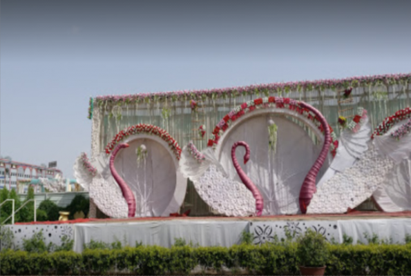 Golden Venue Marraige Garden 4