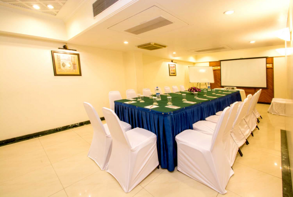 Hotel Supreme Heritage 5