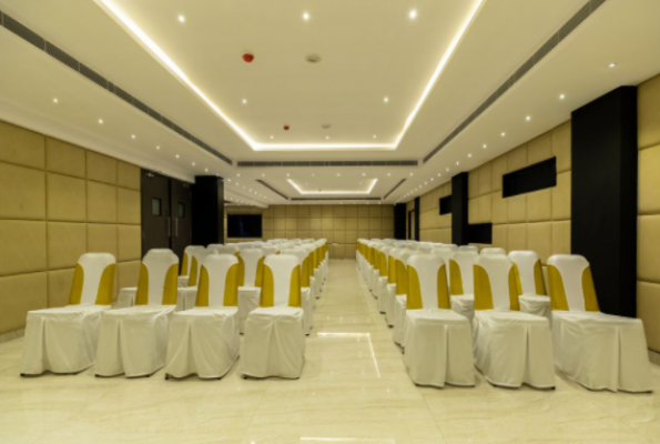 Grand Seasons The Business Hotel