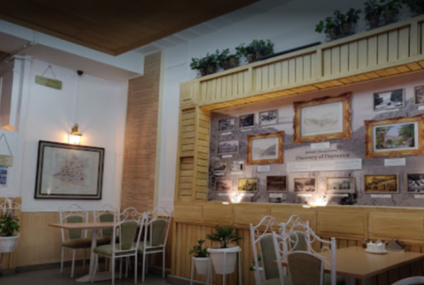 Sakleys Restaurant And Pastry Shop 3