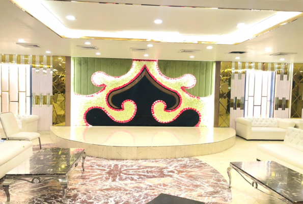 Royal Palace Banquet 5