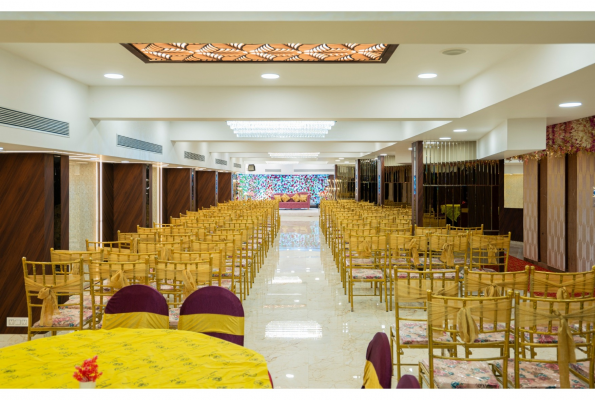 Hotel Mina International