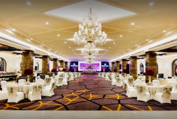 Le Paradise Banquet 2