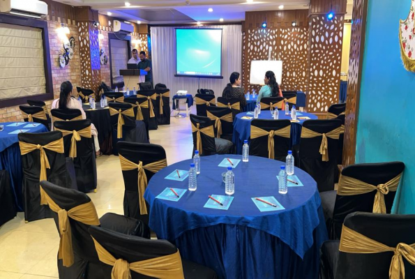 Lal Qila Banquets And Hotel