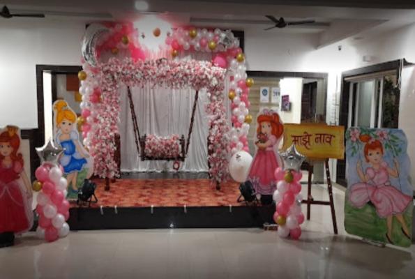 Digambar Hall And Lawns 5