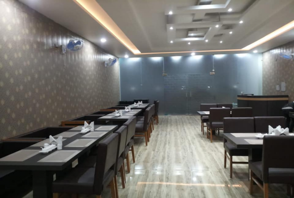 Royal Orchid Motel 1