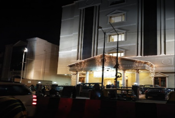 Al Azeez Banquet Hall 2