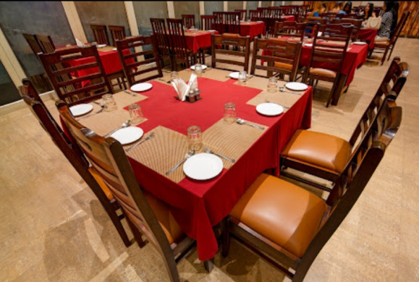 The Forest View Hotel 3