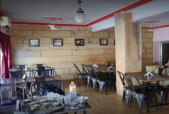 Pakwan Restaurant And Hall 2