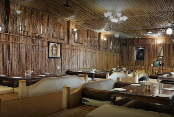 D Desi Aroma Pure Veg Restaurant 4