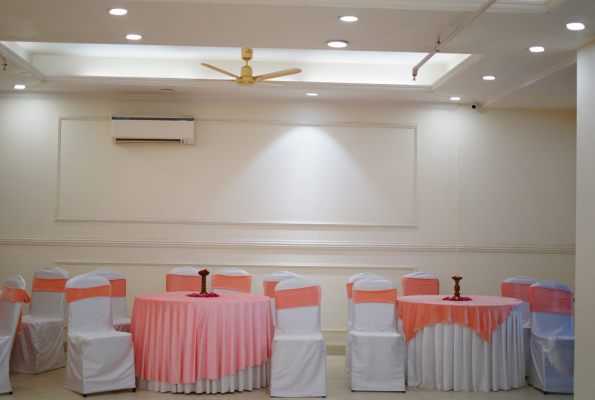 Hotel The Archer And Banquet 5