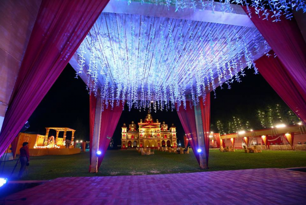 Status Club And Resort 4