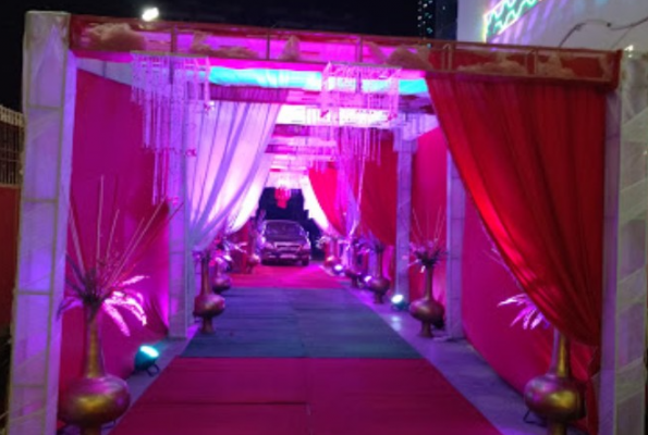 Hotel Crown Regency 3