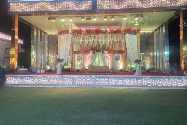 Ambience Party Lawn & Ac Banquet 4