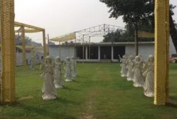 Ganpati Lawn 4