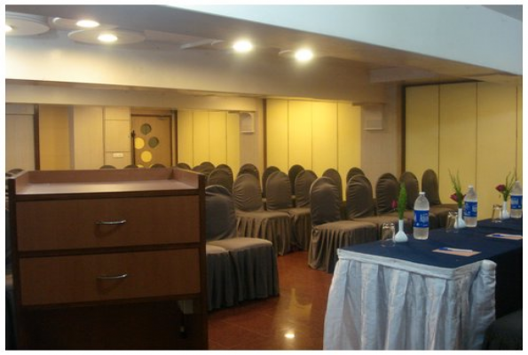 Hotel Host Inn International 4