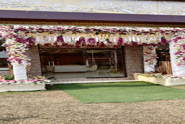 Laxmi Vilas Garden 2