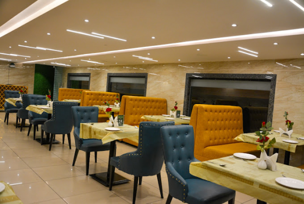 Pista House Premium Lounge 4