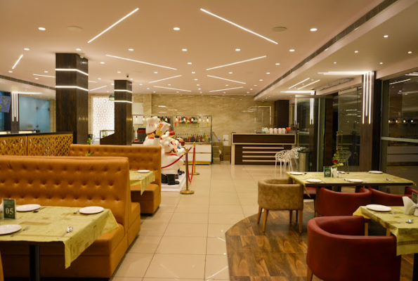 Pista House Premium Lounge 5