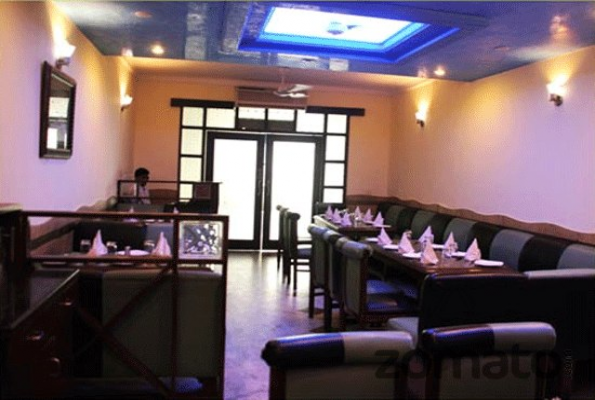 Hotel Rajmahal Regency