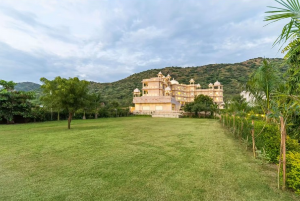 Traavista Aravali Mahal 2