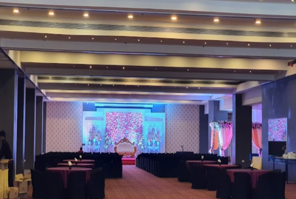 Regenta Central Hotel & Convention Centre 3