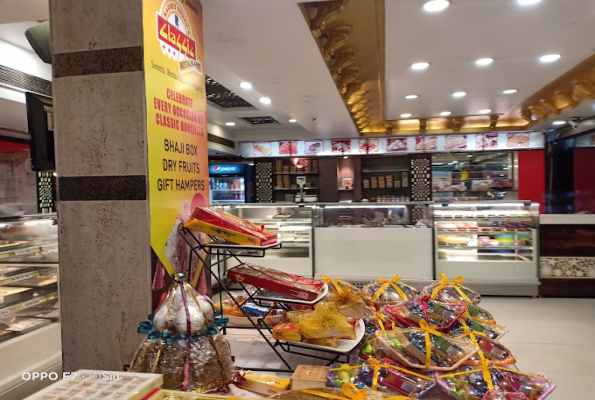 Classic Restaurant Treat 3