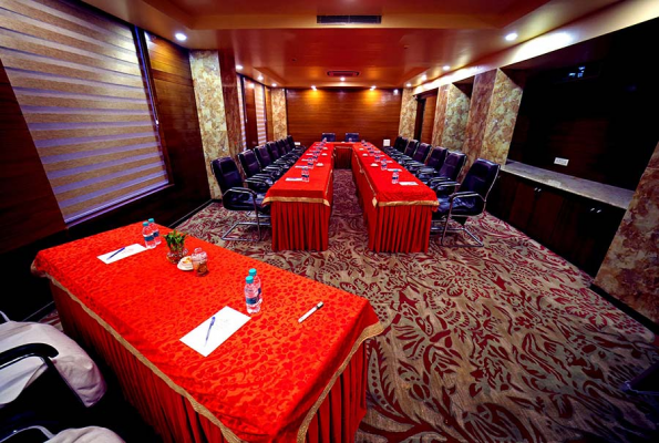 The Red Velvet Hotel Samarpan 1