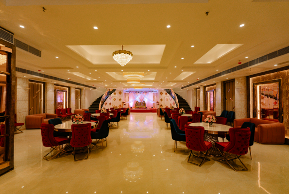 The Eliot Hotel & Banquets