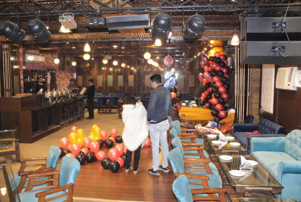 Foodeez Multicuisine Restaurant 4