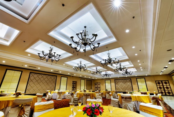 Chanakya Bnr Hotel 2