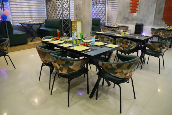 Red K Velvet Hotel 2