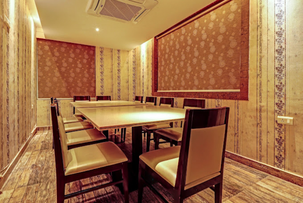 11 To 11 Restaurant 2