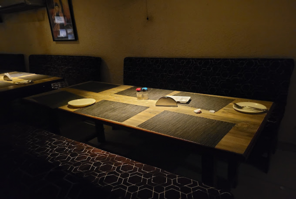 11 To 11 Restaurant 4