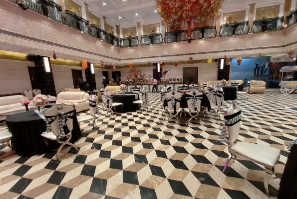 Venizia Sarovar Portico