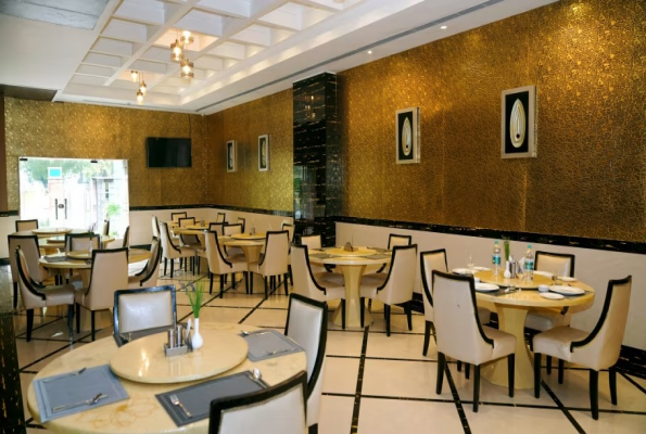 Venizia Sarovar Portico 1