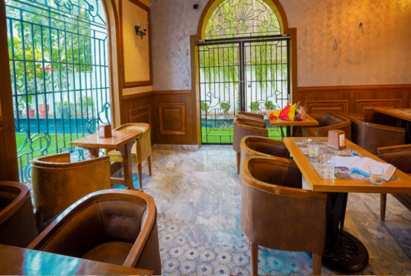 Sandoz Premium Casual Dining 4