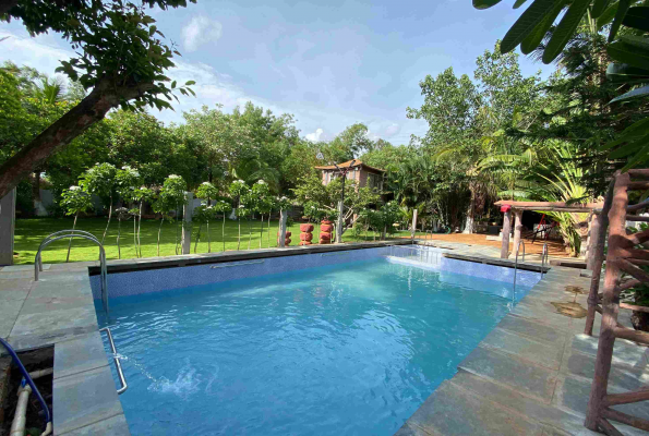 Lakeside Farm House 5