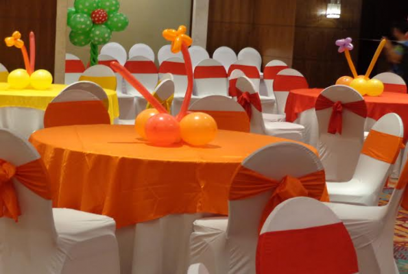 Mahagun Sarovar Portico Hotel