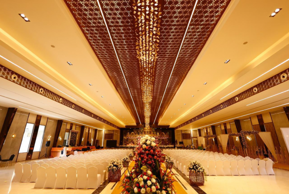 Vrr Astoria Resort & Convention Center