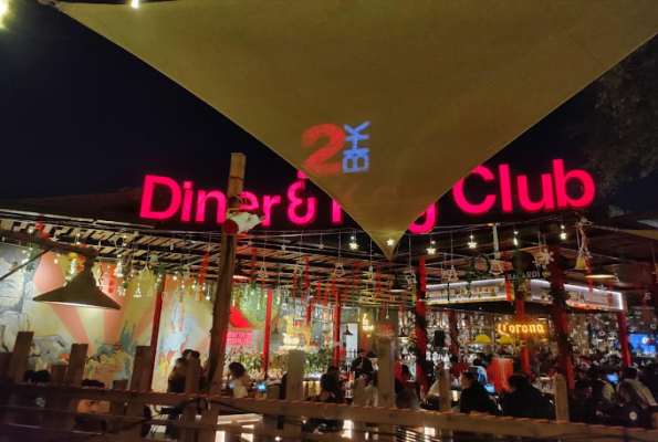 2BHK Diner & Key Club 3