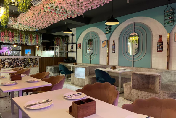 Rhum Bar And Restaurant 2