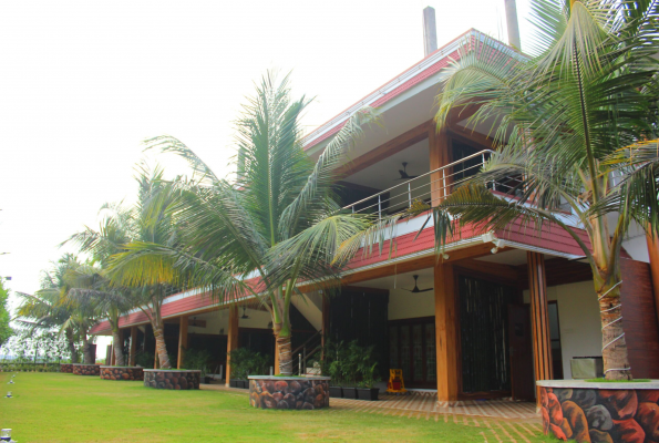 The Country Resort 4